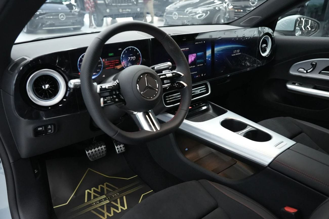 مرسيدس بنز CLA 200 AMG