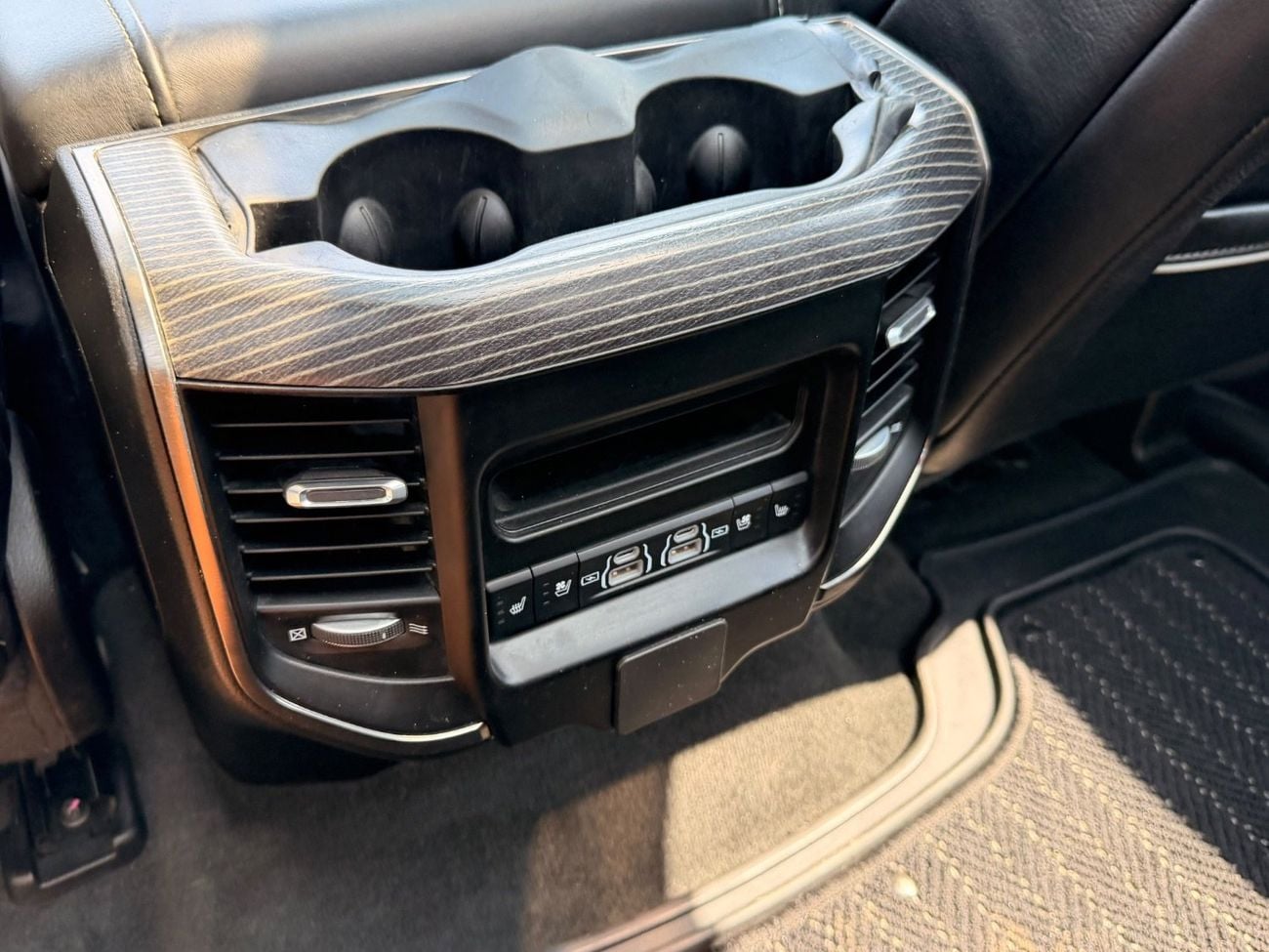 RAM 1500 LIMITED