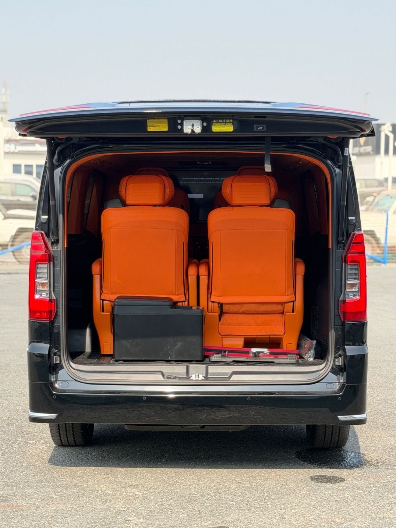 Toyota Granvia PREMIUM PETROL FULL OPTION WITH VIP EDITION