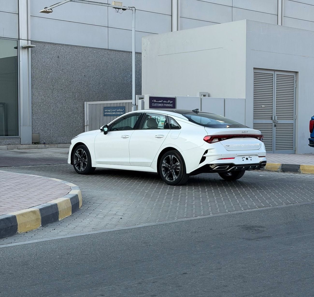 Kia K5 EX