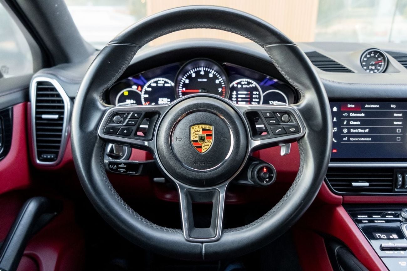 Porsche Cayenne STANDARD