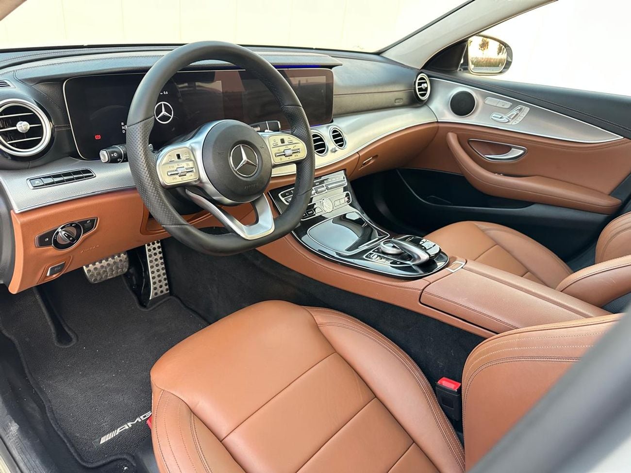 مرسيدس بنز E300 AMG