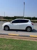 Nissan Tiida S