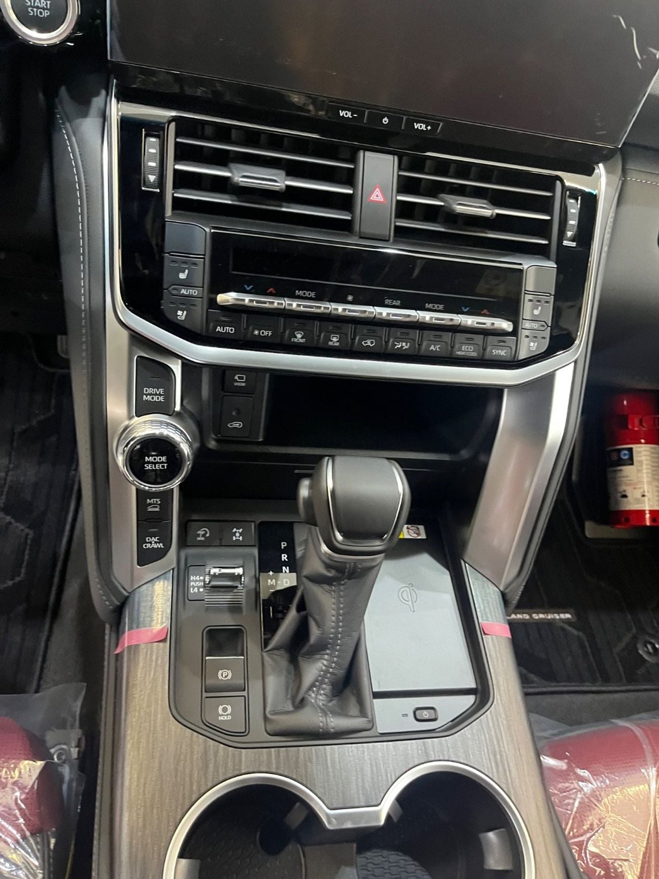 Toyota Land Cruiser VXR