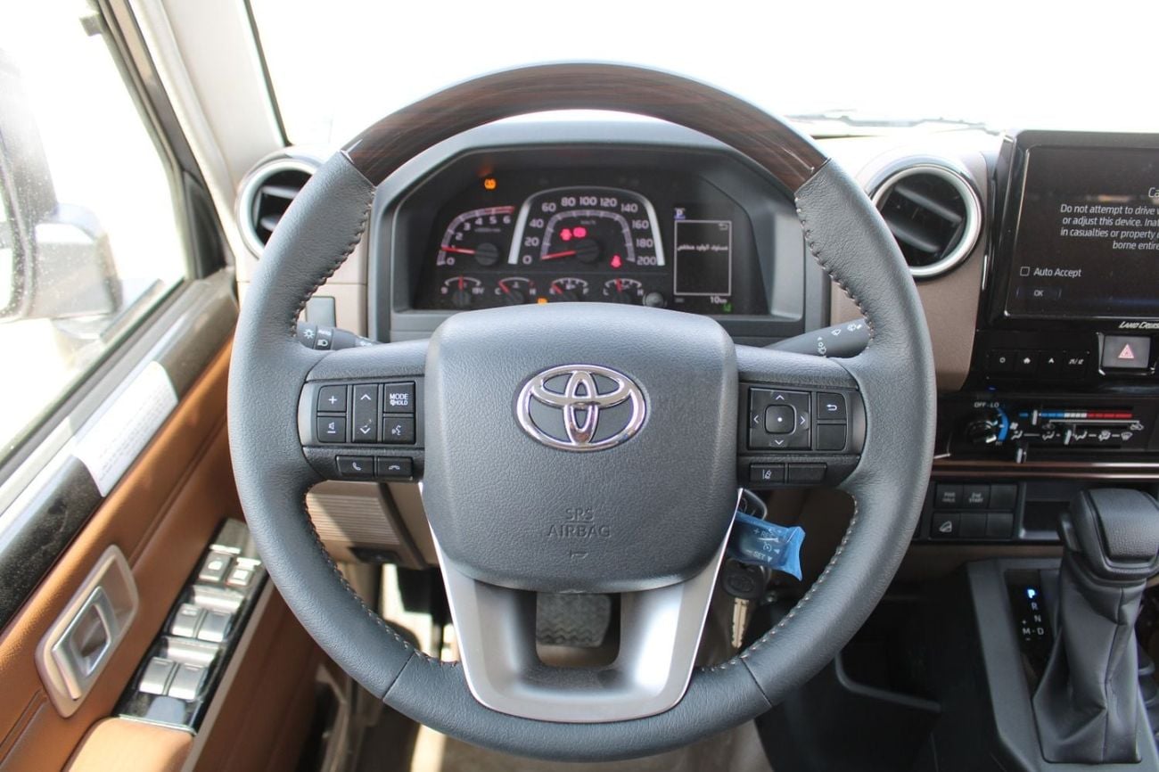 Toyota Land Cruiser 70 LC79 LX