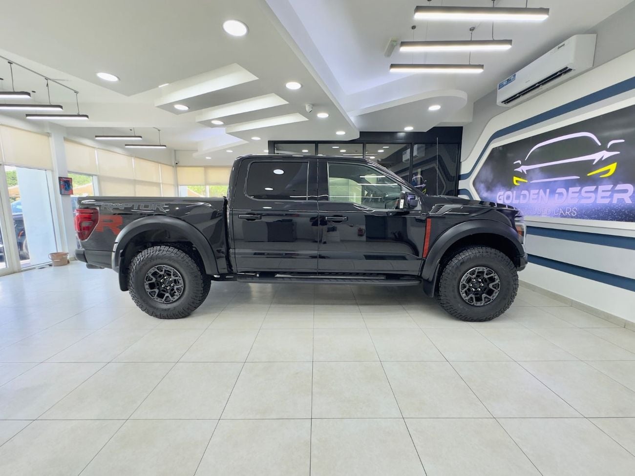Ford F-150 RAPTOR R CREW