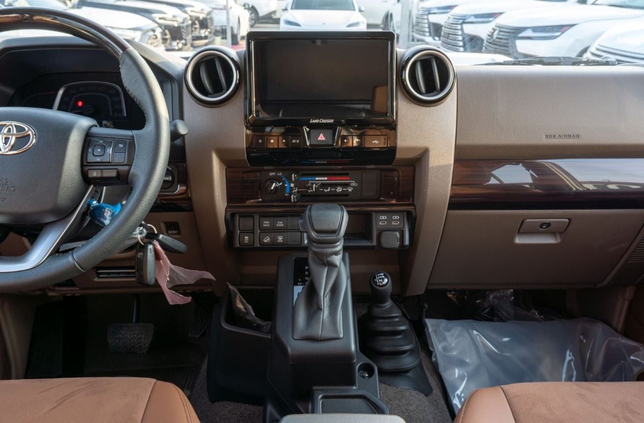 Toyota Land Cruiser 70 LC76 LX