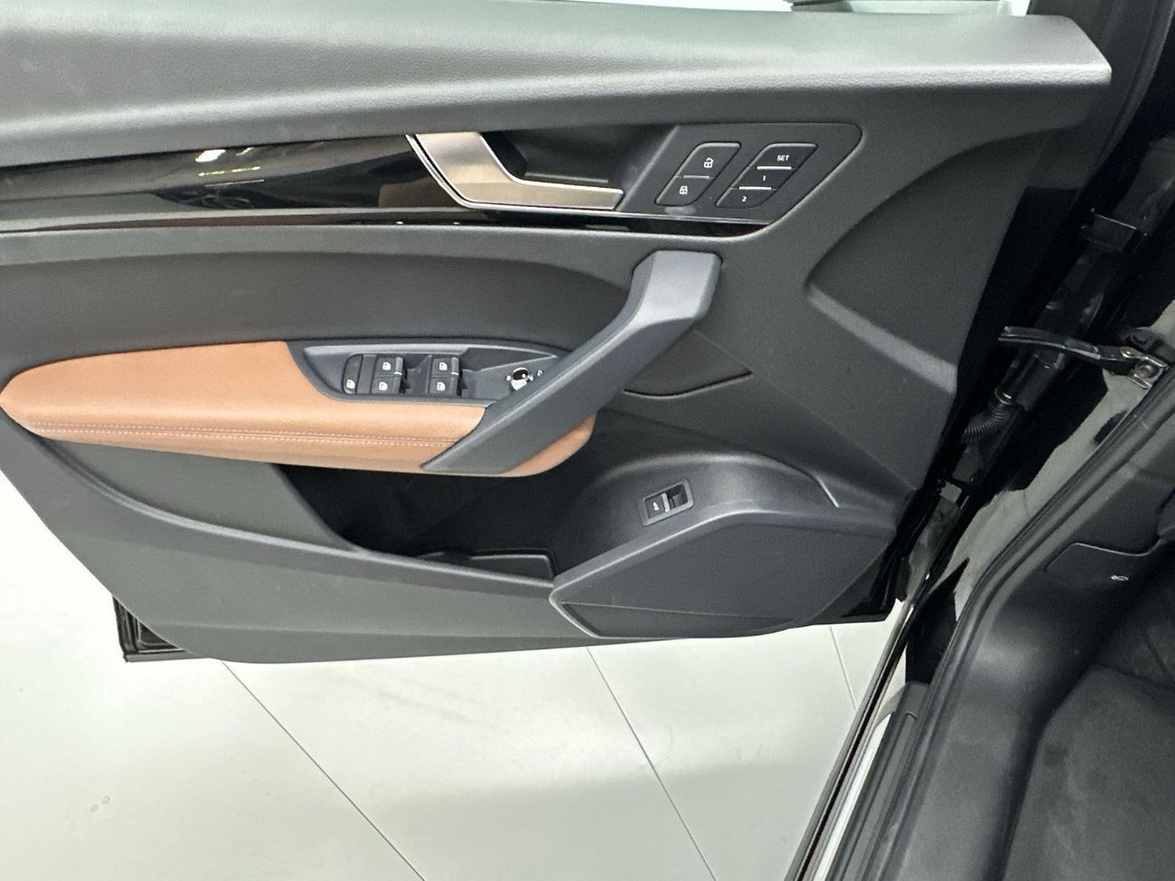 أودي Q5 45 TFSI SPORTBACK S-LINE quattro 249hp (Ref# 64015)