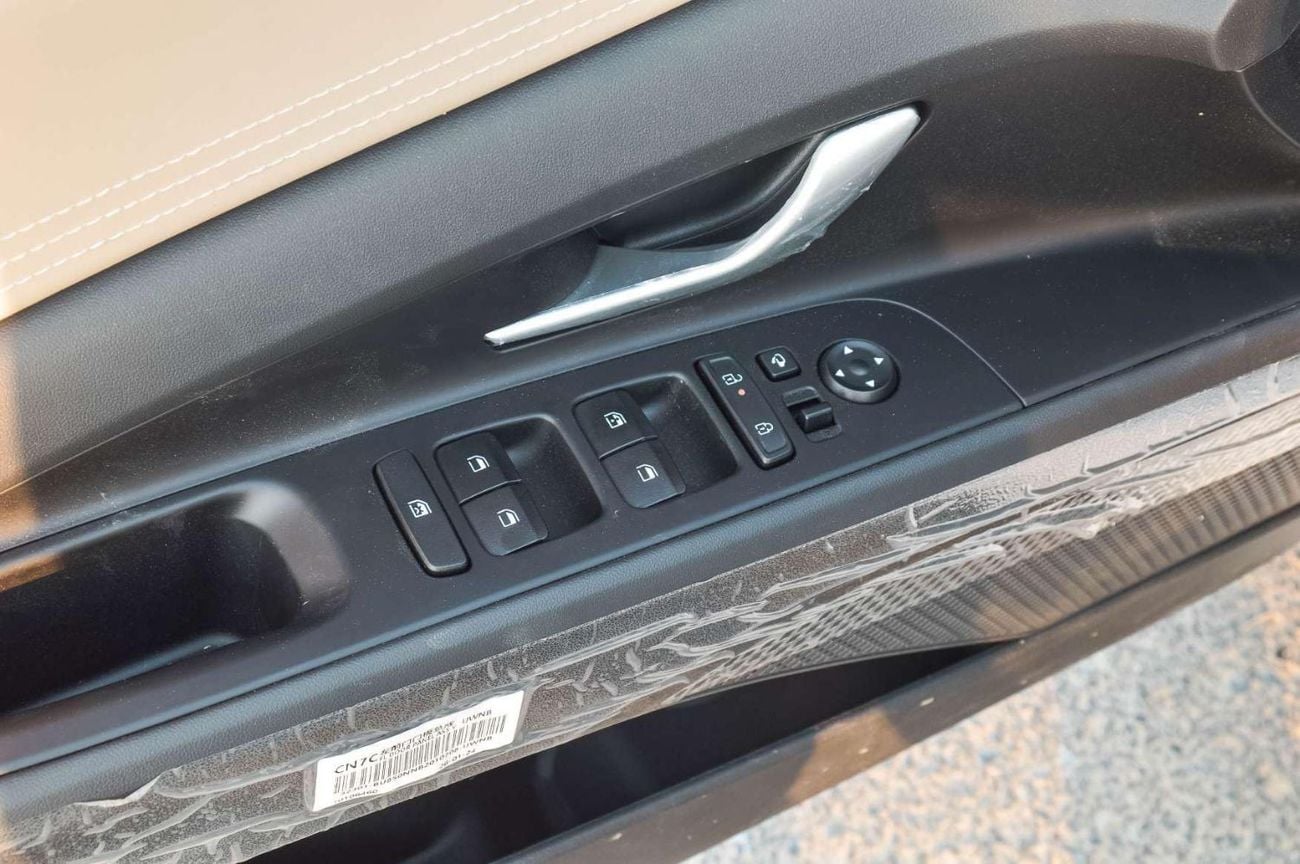 Hyundai Elantra SMART 1.5L FWD PETROL SEDAN 2026