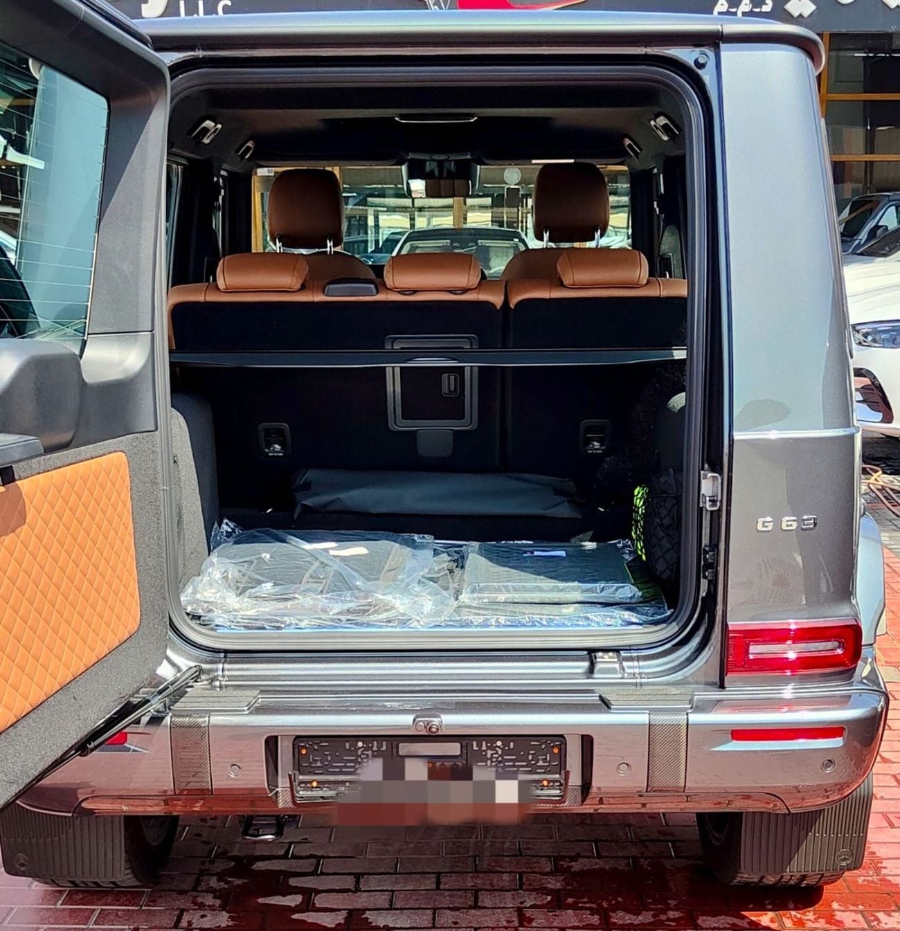 مرسيدس بنز G 63 AMG ستاندارد ضمان لمدة 5 سنوات على ألياف الكربون الداخلية والخارجية (2026) - مجلس التعاون الخليجي
