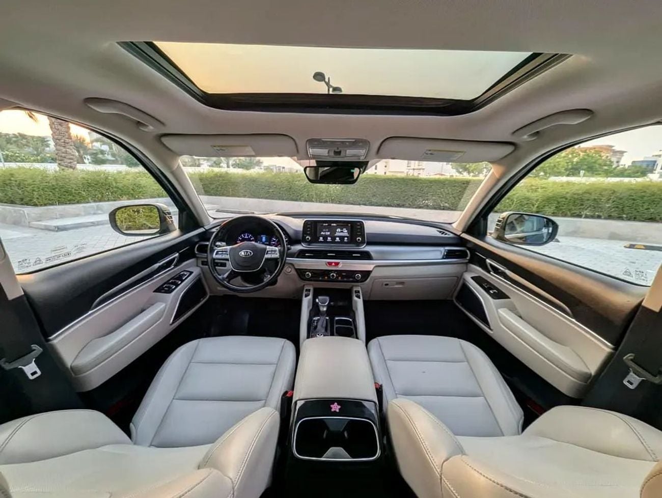 Kia Telluride SX GCC Specs 3.8L V6 Interior and Exterior Excellent Condition