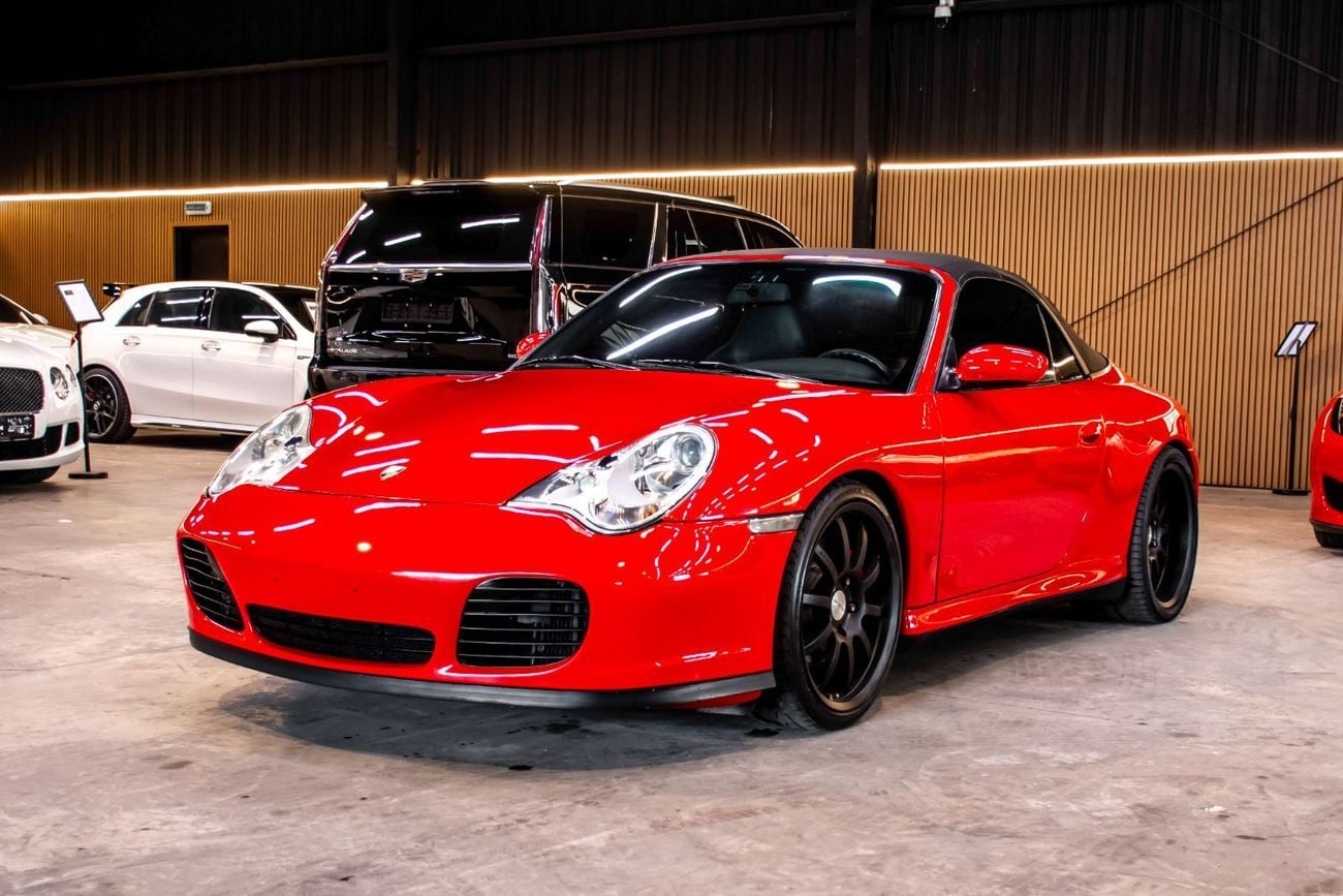 Porsche 911 CARRERA 4S