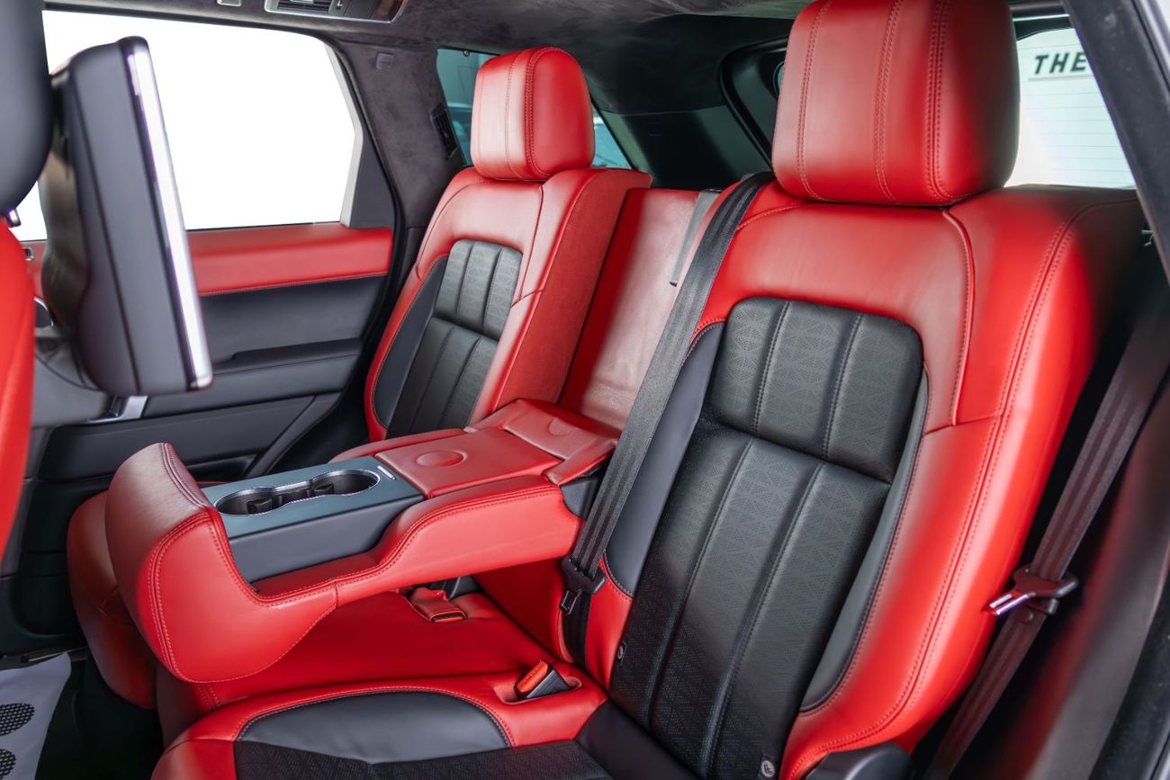 Land Rover Range Rover Sport GCC-Low Mileage-High Gloss Black Rims-Rear Seat Entertainment