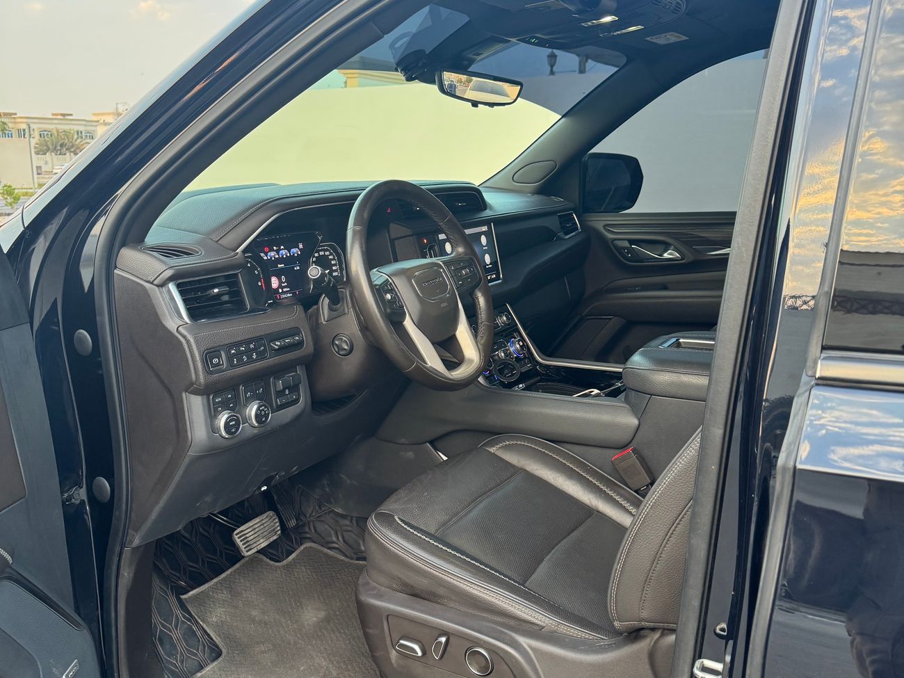 GMC Yukon DENALI