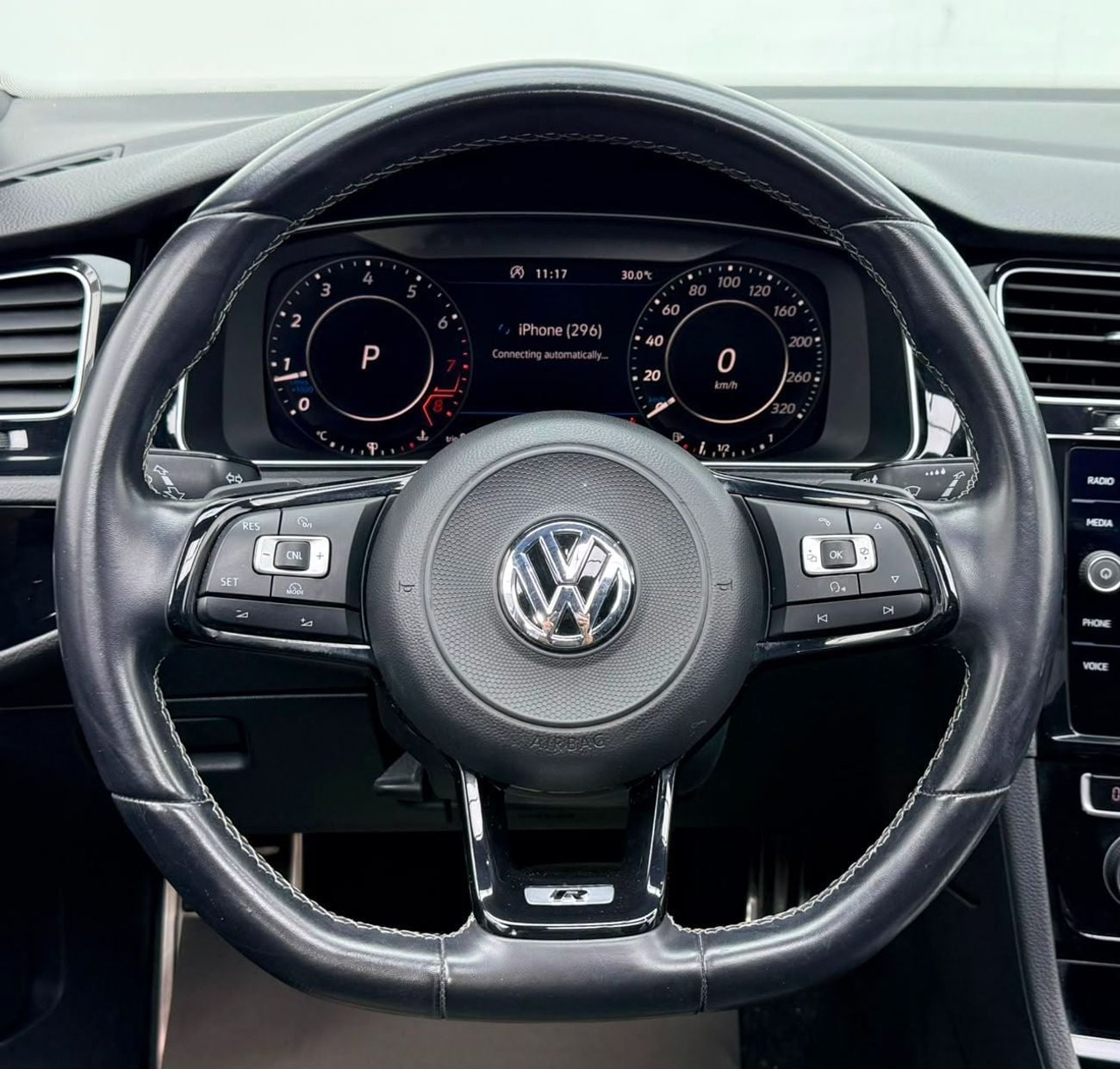 Volkswagen Golf R 2018 Volkswagen Golf, Full Service History, Fully Loaded, Excellent Condition, GCC