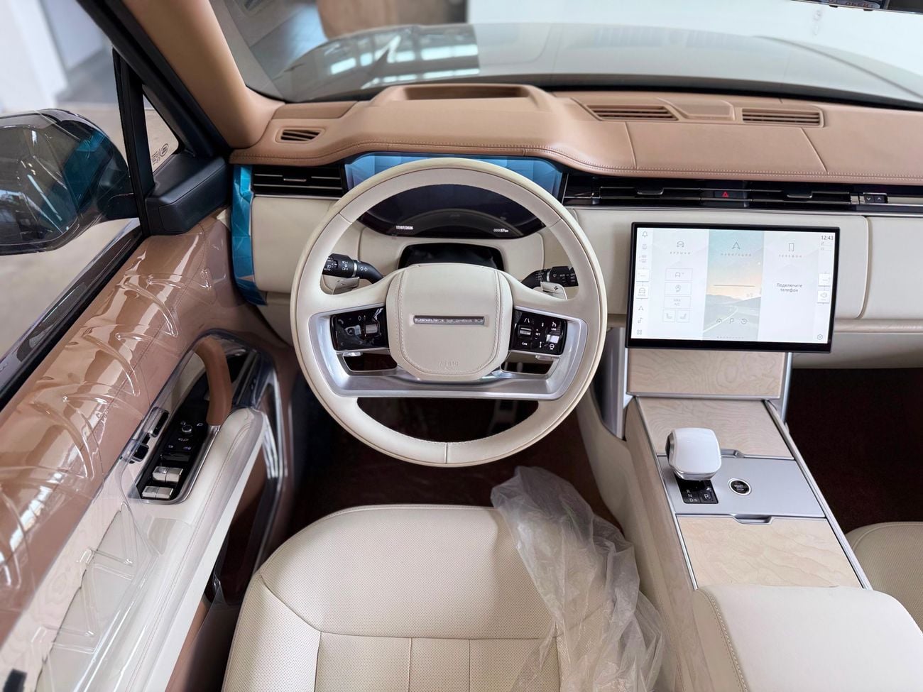 Land Rover Range Rover SV LWB P615