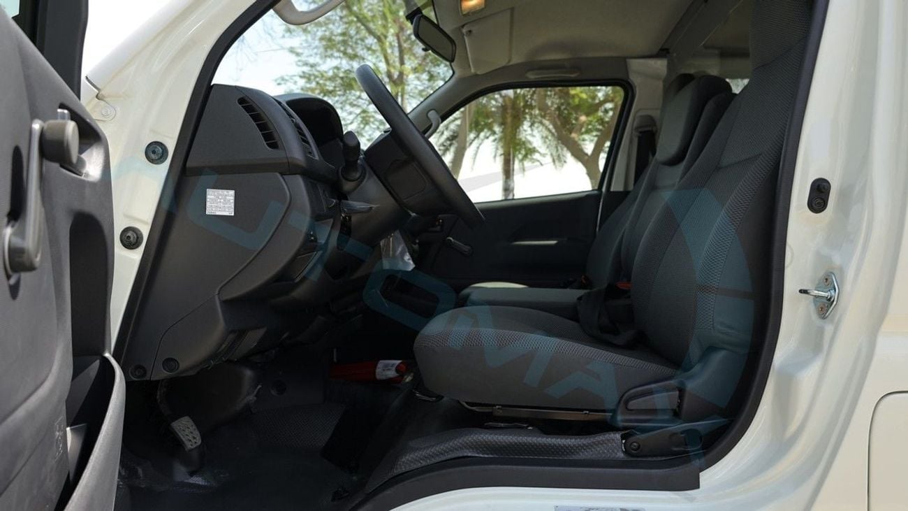 Toyota Hiace Van 2026 2.7L RWD GCC 5 Years or 300,000 Km Warranty @Official Dealer.