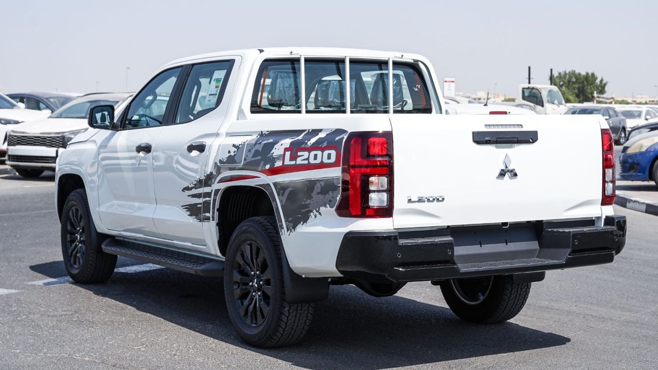 Mitsubishi L200 GLS Brand New – 2.4L Turbo Diesel 4WD Automatic – D82 – 2027 – Export Only