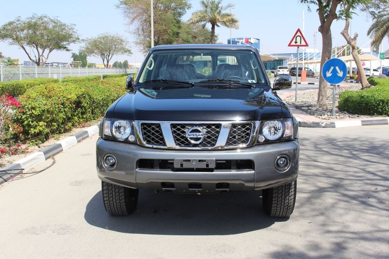 نيسان باترول Manual Gear |Brand New | Under Official Dealer Warranty | Full Option