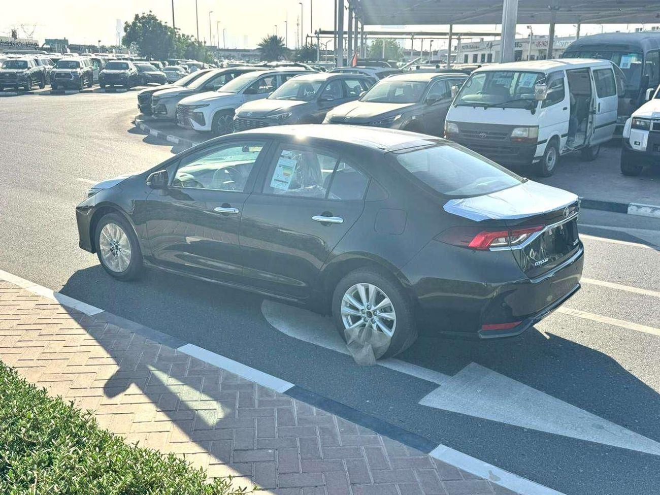 Toyota Corolla XLI TOYOTA COROLLA 2.0L V PETROL SEDAN 2026