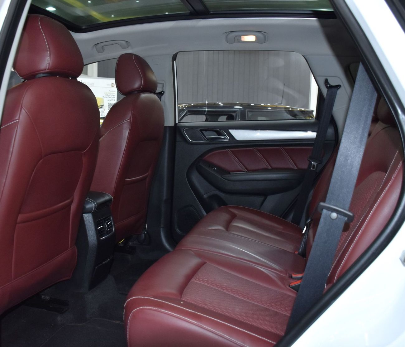 MG RX5 LUXURY EXCELLENT DEAL for our MG RX5 AWD 30T ( 2022 Model ) in White Color GCC Specs