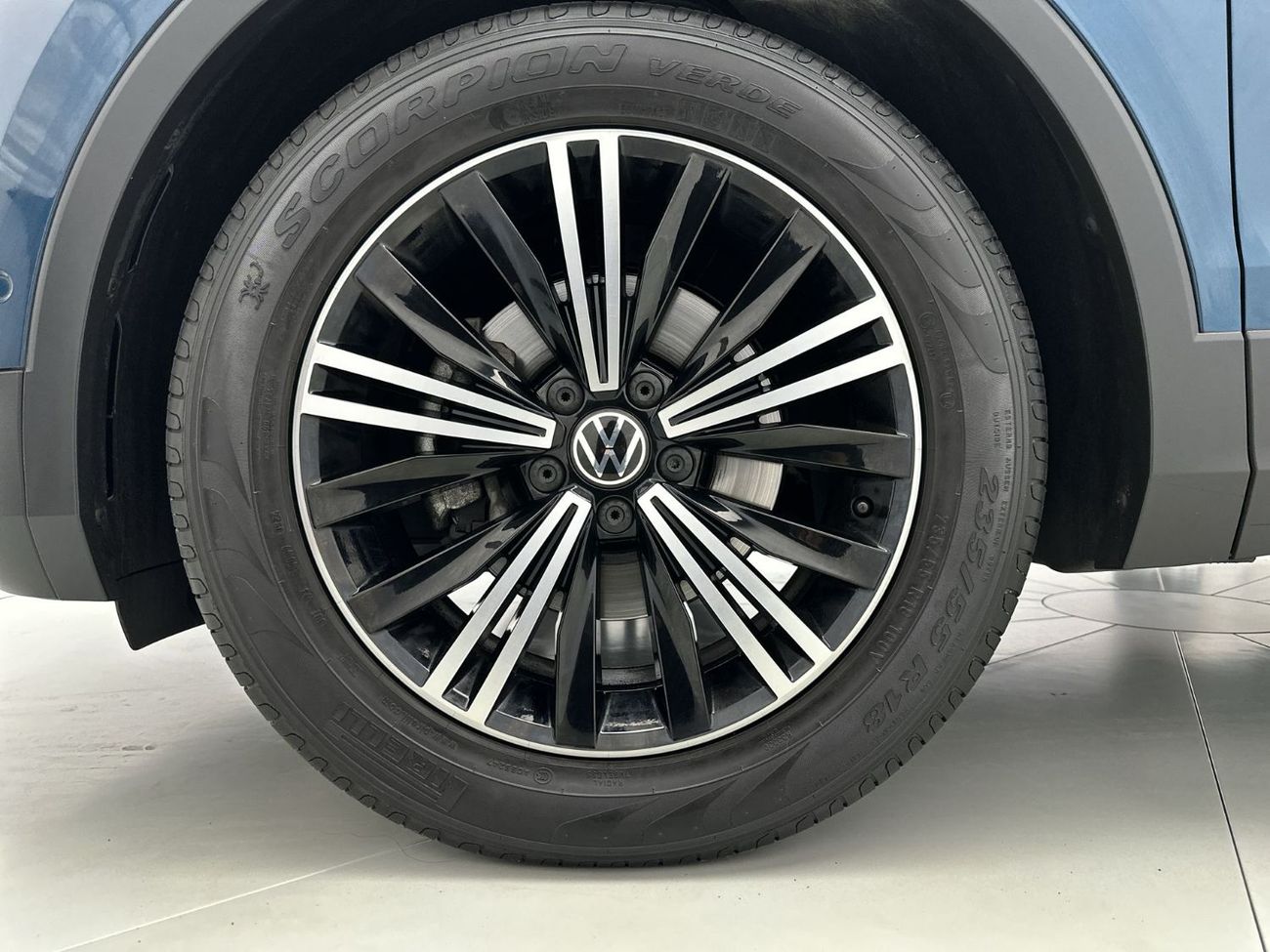 Volkswagen Tiguan LIFE PLUS 1.4L TSI Turbo | Digital Cockpit | Apple CarPlay & Android Auto | Cruise Control | 7-Speed DSG | GCC