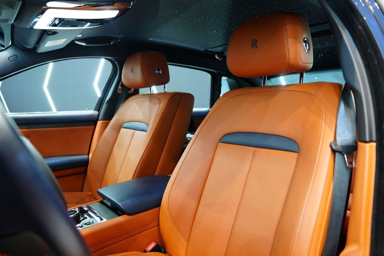 Rolls Royce Ghost EWB 2024 Rolls-Royce EWB, Rear Entertainment, Illuminated Grille, Starlight, Dealer Warr + Serv!!