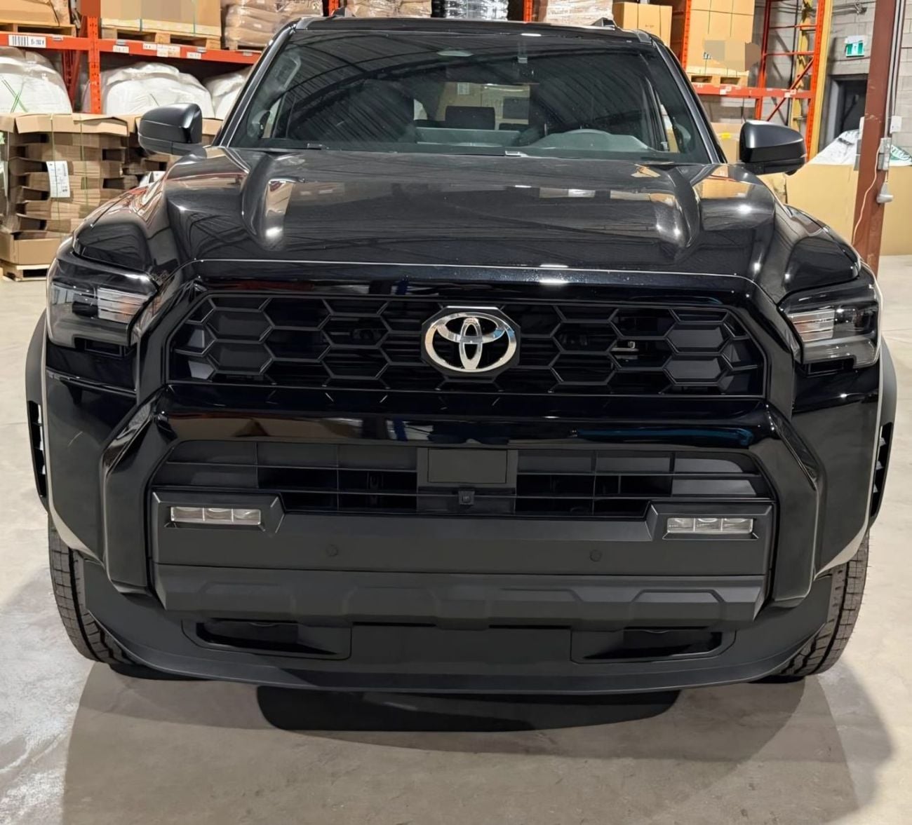 تويوتا فور رنر TRD OFFROAD PREMIUM بنزين TRD OFFROAD PREMIUM 5-Str