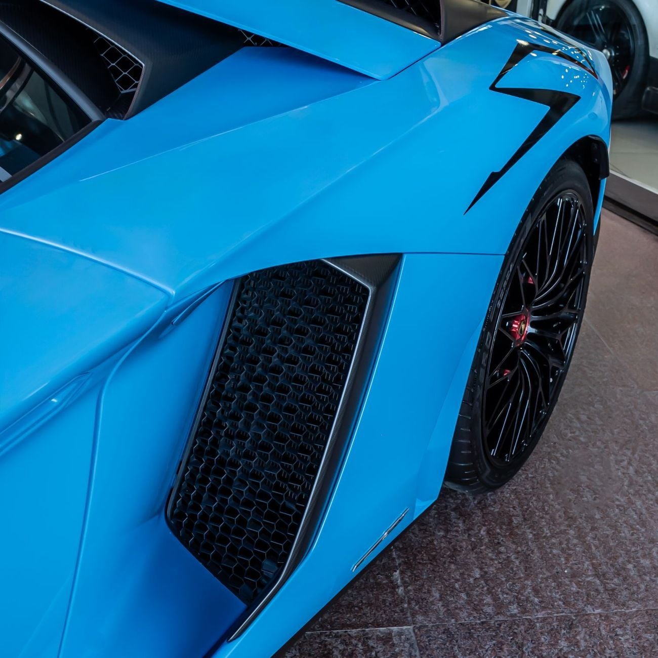 Lamborghini Aventador LP 750