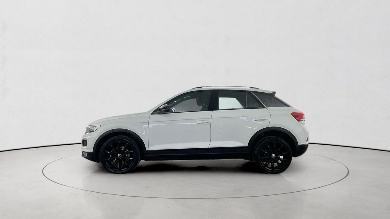 فولكس واجن T ROC SPORT BLACK EDITION | شامل الضمان | 0 ﺪﻔﻋﺓ ﺃﻮﻟﻯ