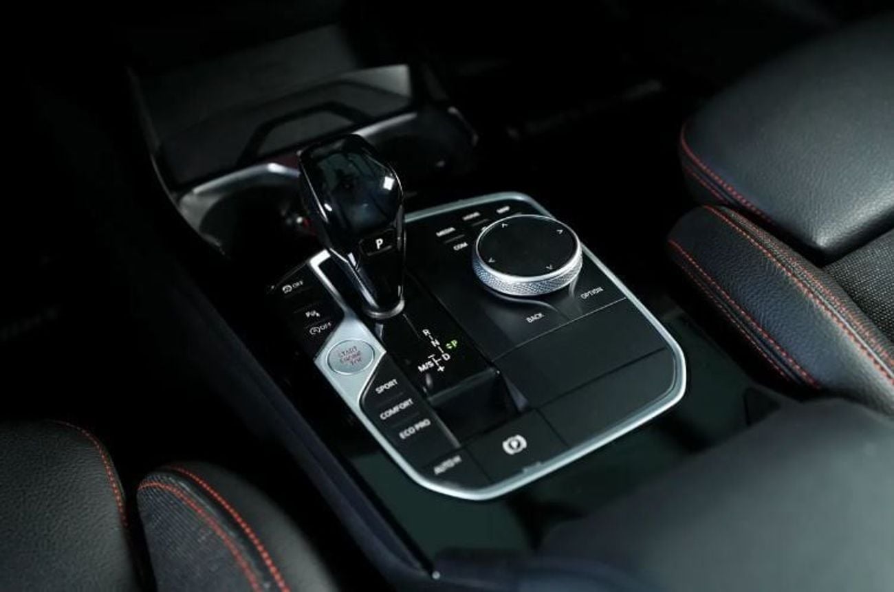 BMW 120i M SPORT
