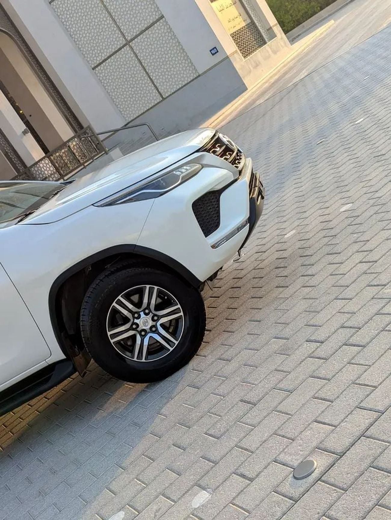 تويوتا فورتونر EXR محرك V4 سعة 2.7 لتر | 72,165 كم | بحالة ممتازة | صيانة دورية