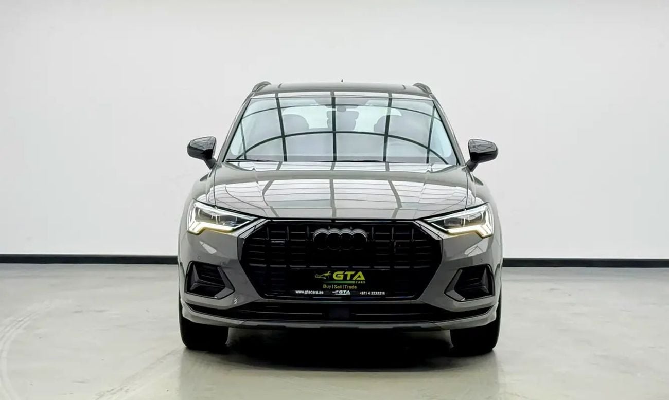 Audi Q3 40 TFSI Quattro, Warranty + Service Pack, Very Low Km, Fully Loaded, GCC