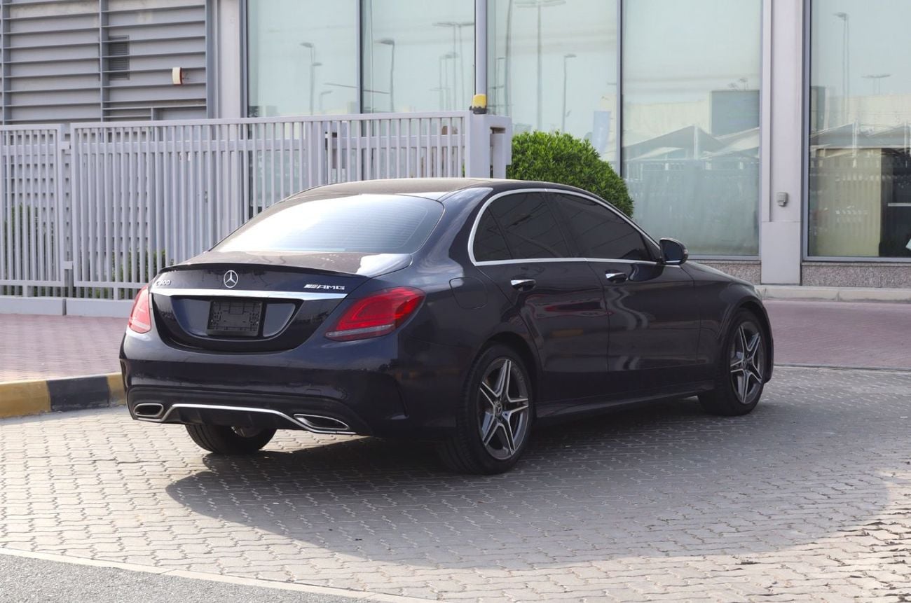 Mercedes Benz C300 STANDARD