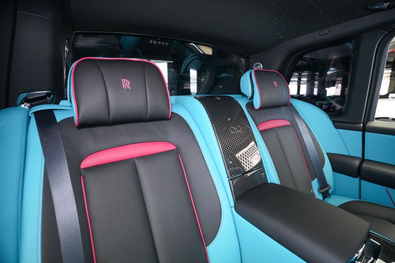 Rolls Royce Cullinan BLACK BADGE