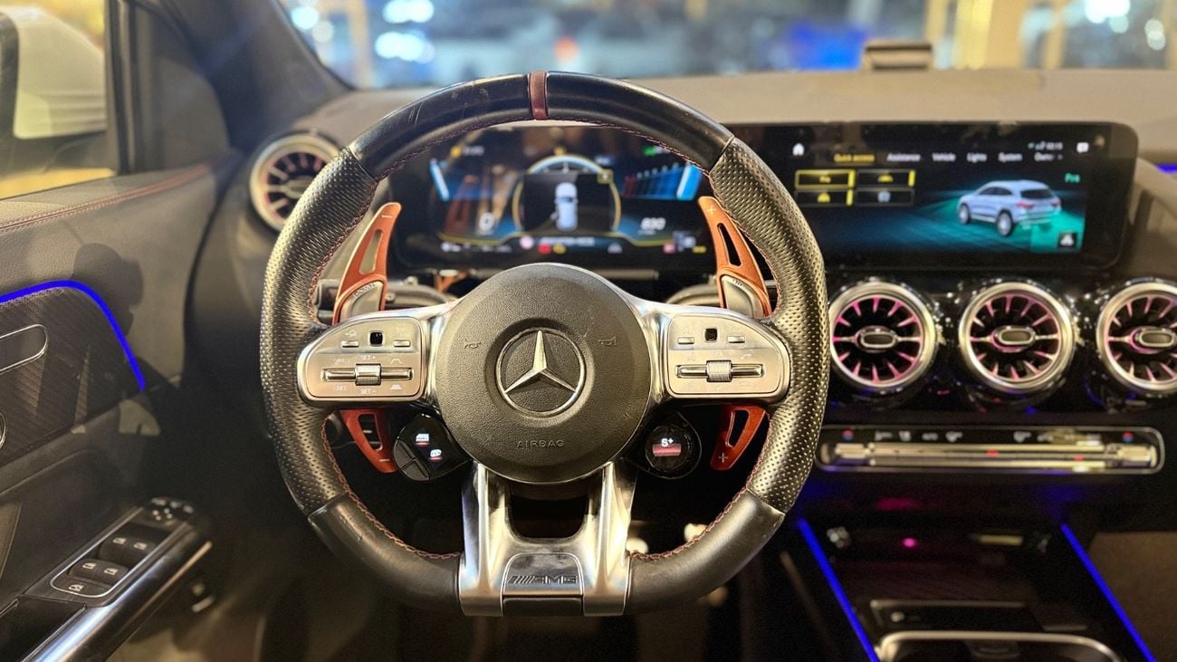 مرسيدس بنز GLA 45 AMG ستاندارد
