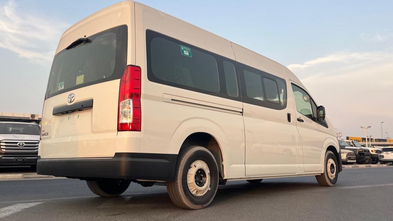 Toyota Hiace DX