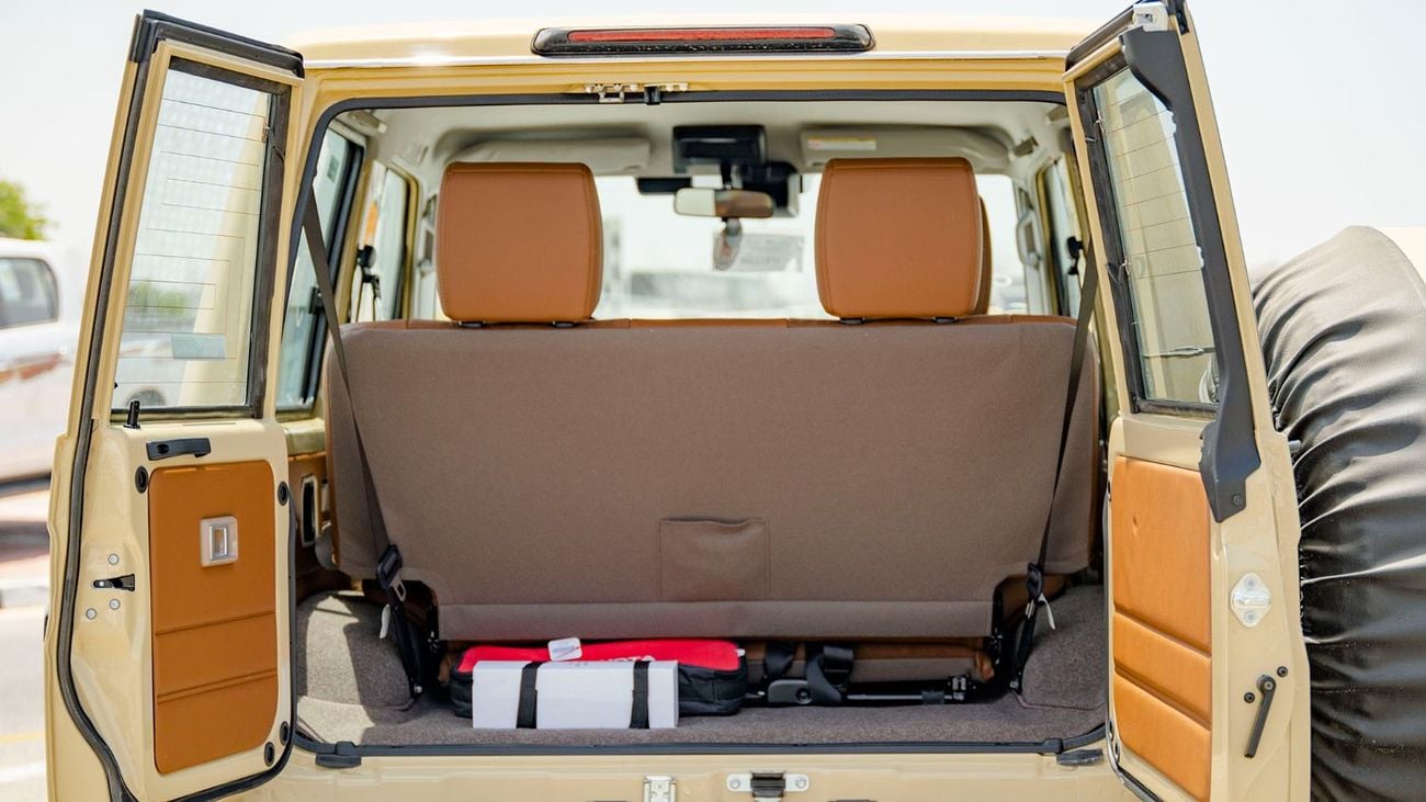 Toyota Land Cruiser 70 LC71 LX 2026 Toyota Land Cruiser LC71 2.8L AT Diesel Full option (Beige)