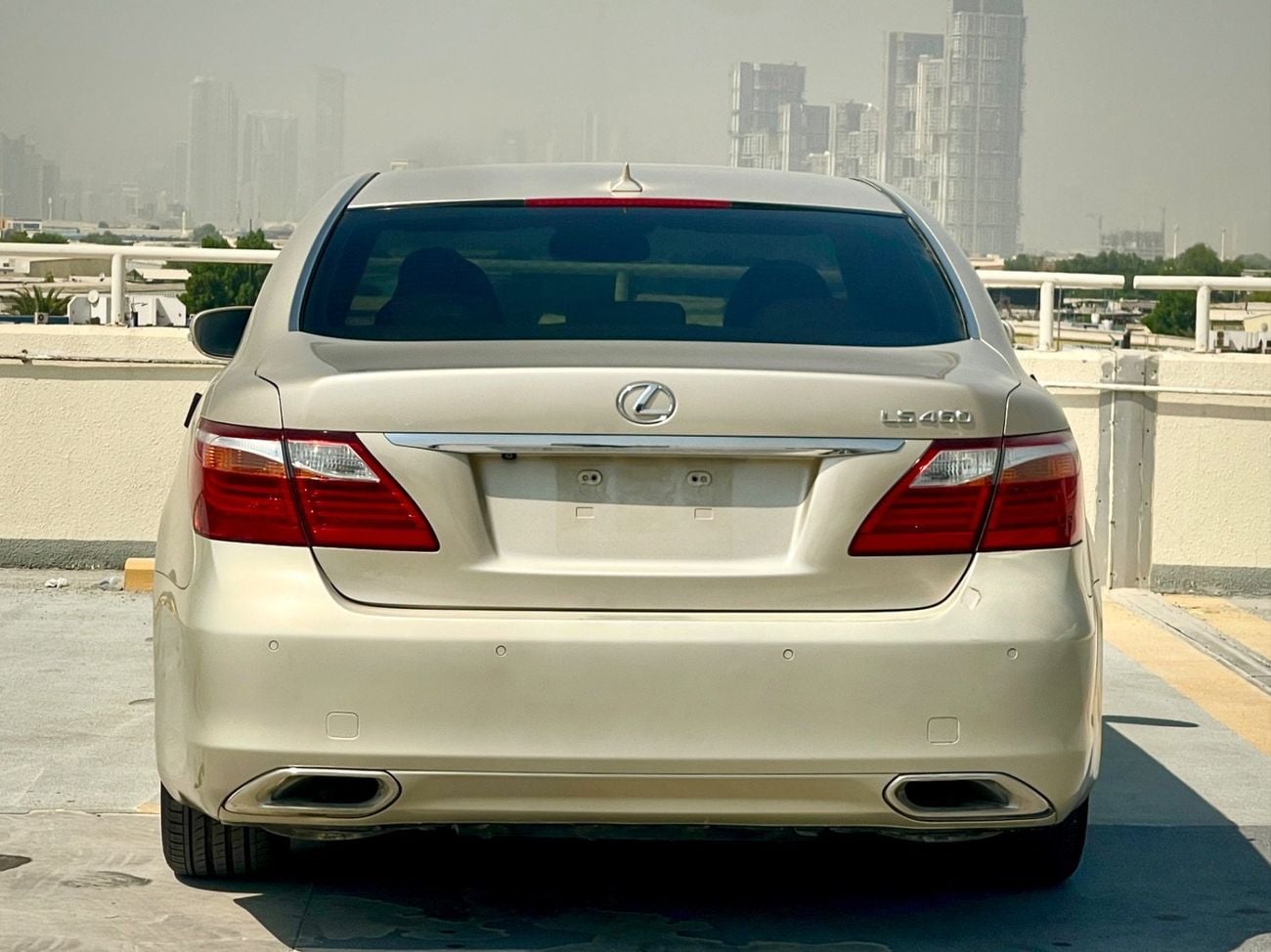 Lexus LS460 PLATINUM LWB 4ST