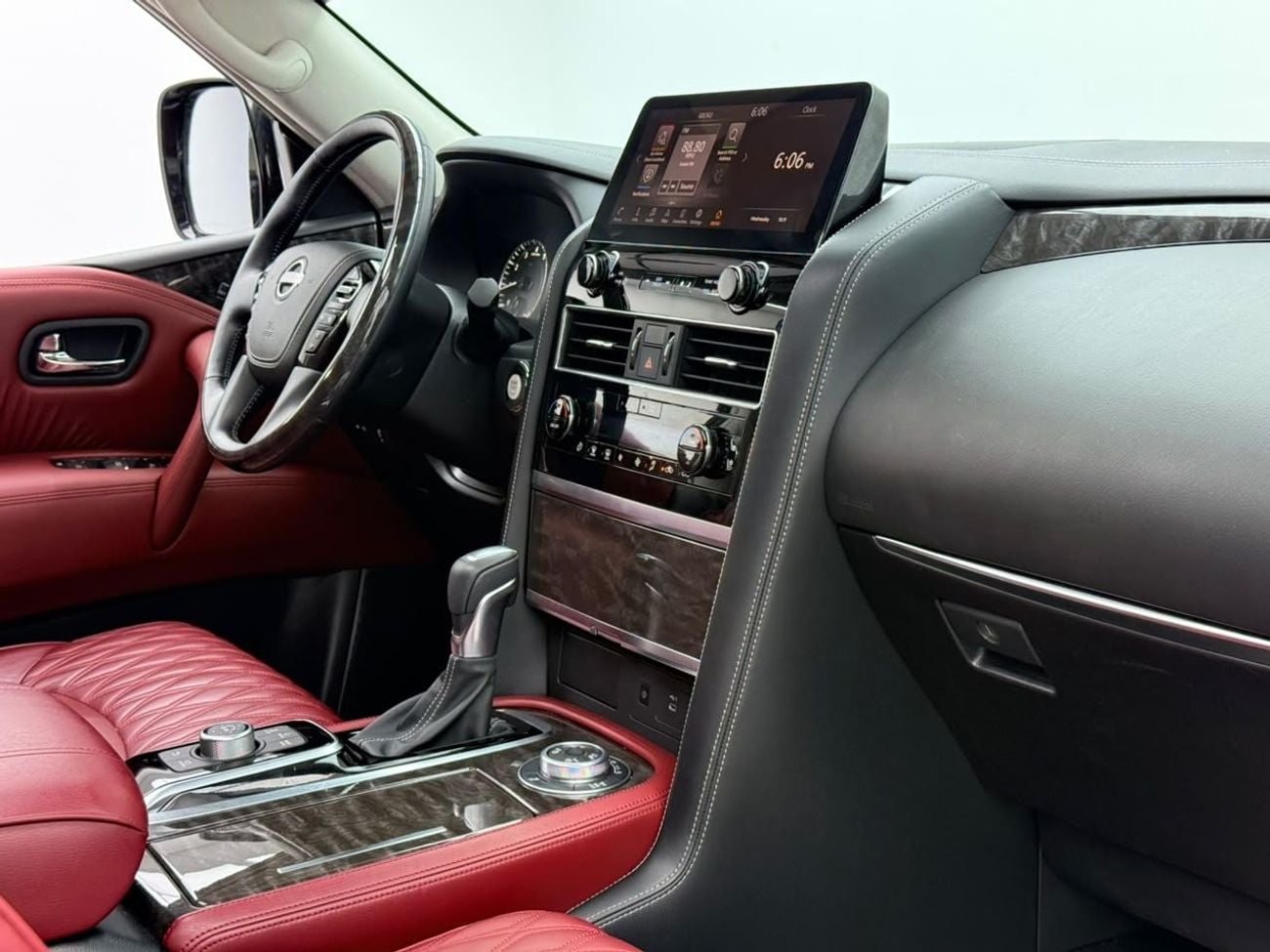 Nissan Patrol LE PLATINUM CITY 2024 Nissan Patrol LE Platinum, Warranty+Full Service History, GCC Specs