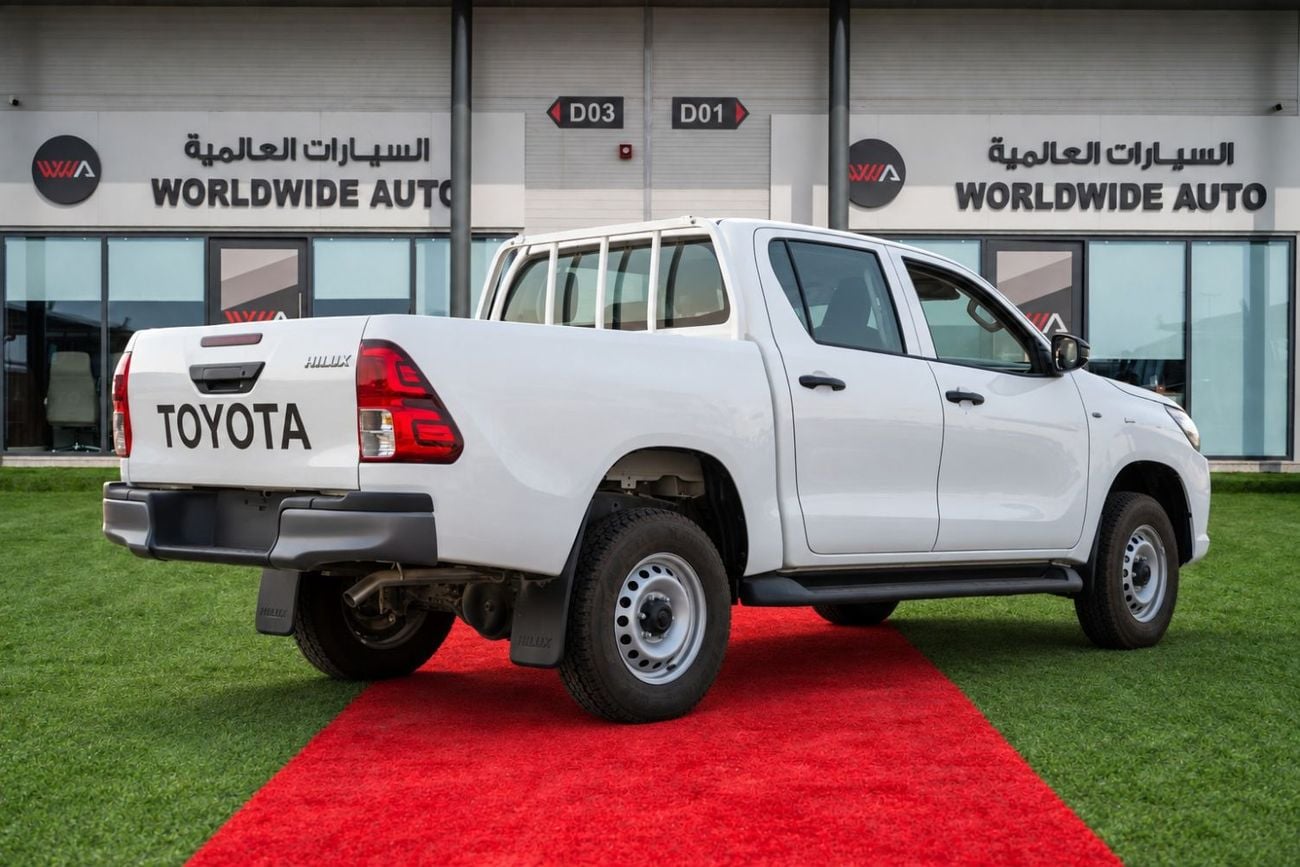 Toyota Hilux GL - Standard 2.7 4x4 Petrol Manual Transmission