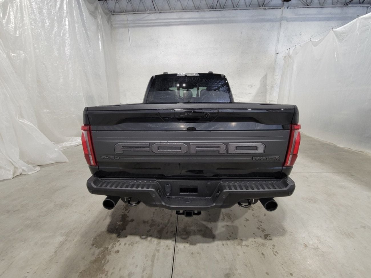 فورد F 150 PLATINUM سيارة جديدة سوبر كرو بمحرك V6 سعة 3.5 لتر