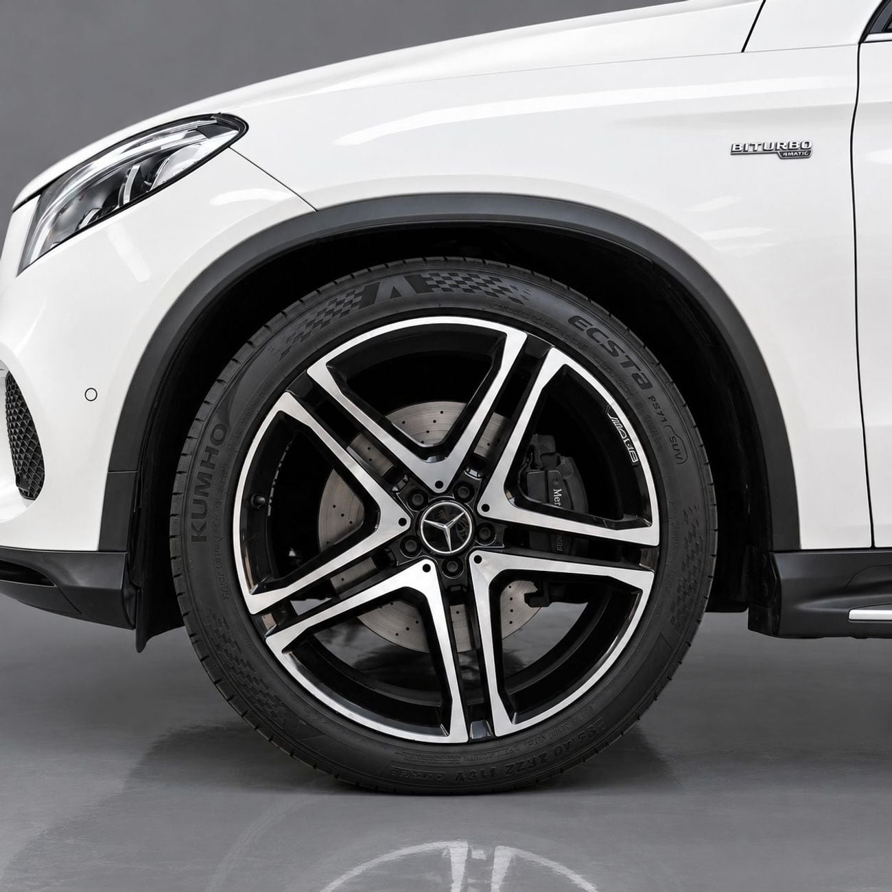 مرسيدس بنز GLE 43 AMG 3,329 درهم إماراتي شهرياً • بدون دفعة أولى • مرسيدس بنز GLE43 AMG • ضمان لمدة عام