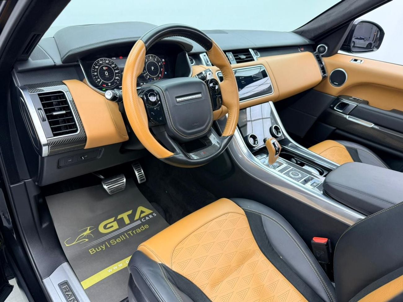 Land Rover Range Rover Sport SVR 2018 Range Rover Sport SVR, Land Rover Full Service History, GCC Specs