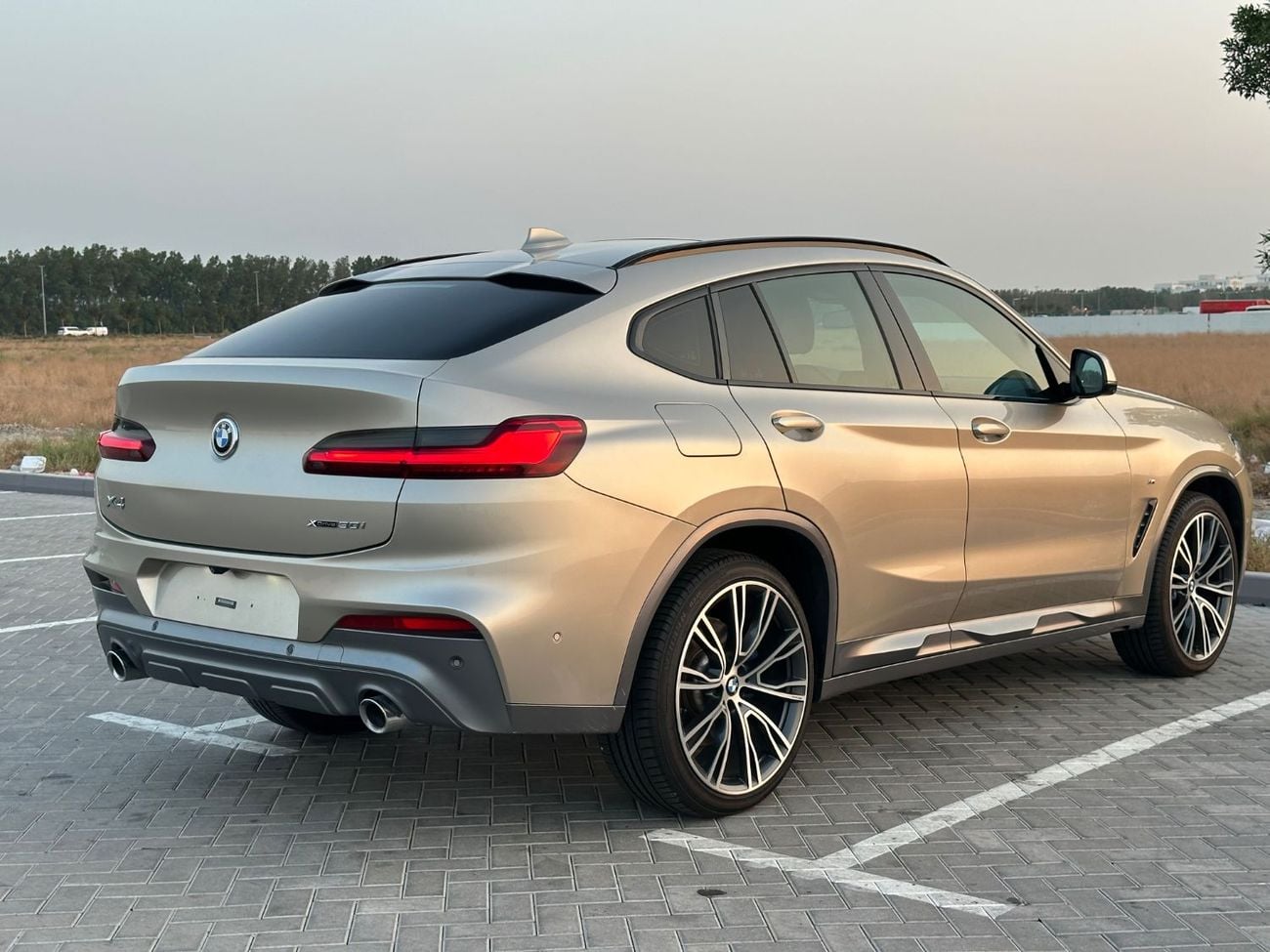 BMW X4 XDRIVE 30i EXCLUSIVE
