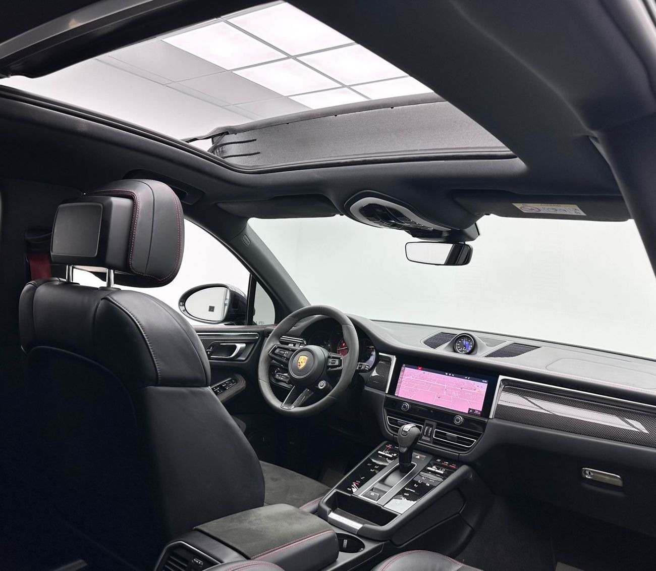 Porsche Macan GTS 2022 Porsche Macan, 1 Year Porsche Warranty, Full Porsche Service History, GCC