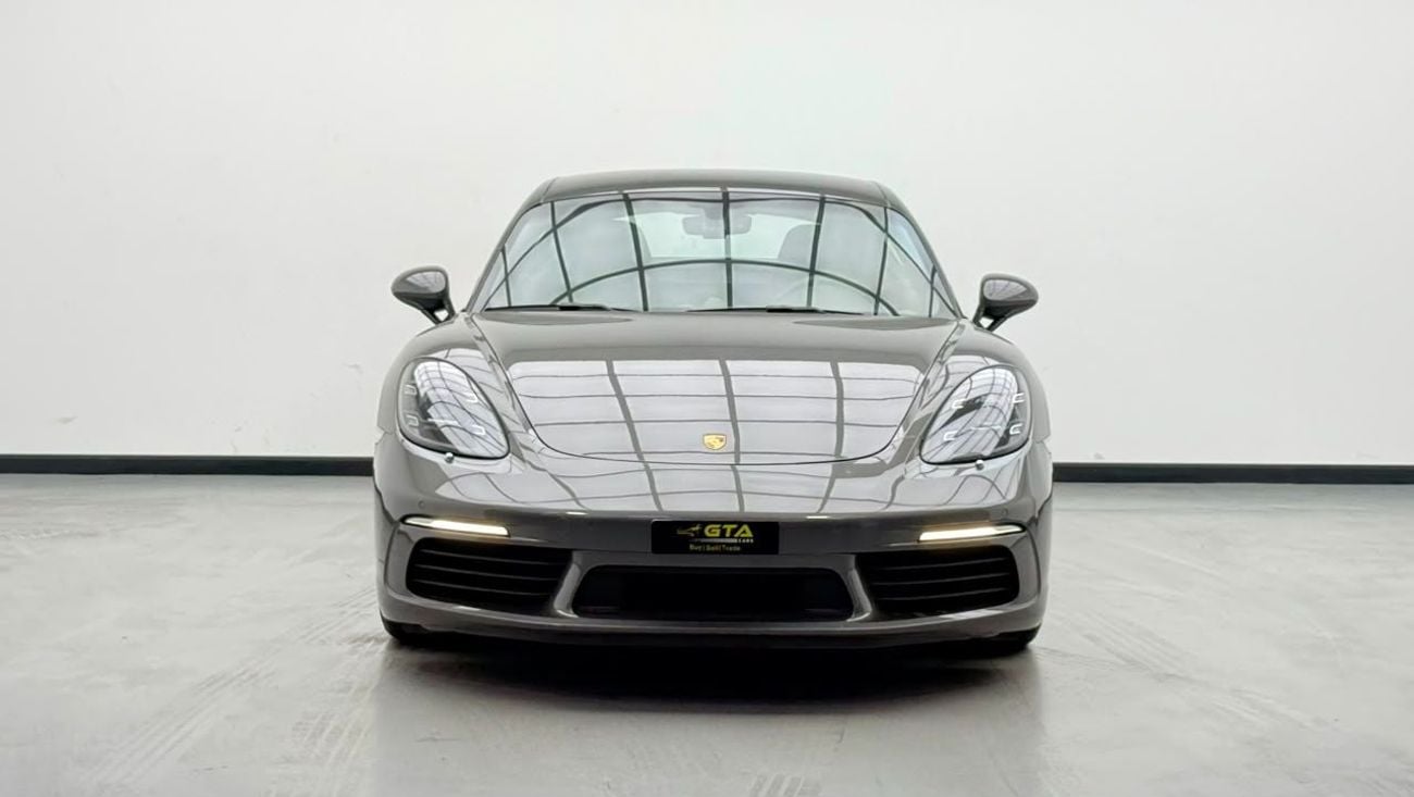 Porsche 718 Cayman STANDARD 2025 Porsche 718 Cayman, Porsche Warranty, Full Porsche Service History, Very Low Km, GCC