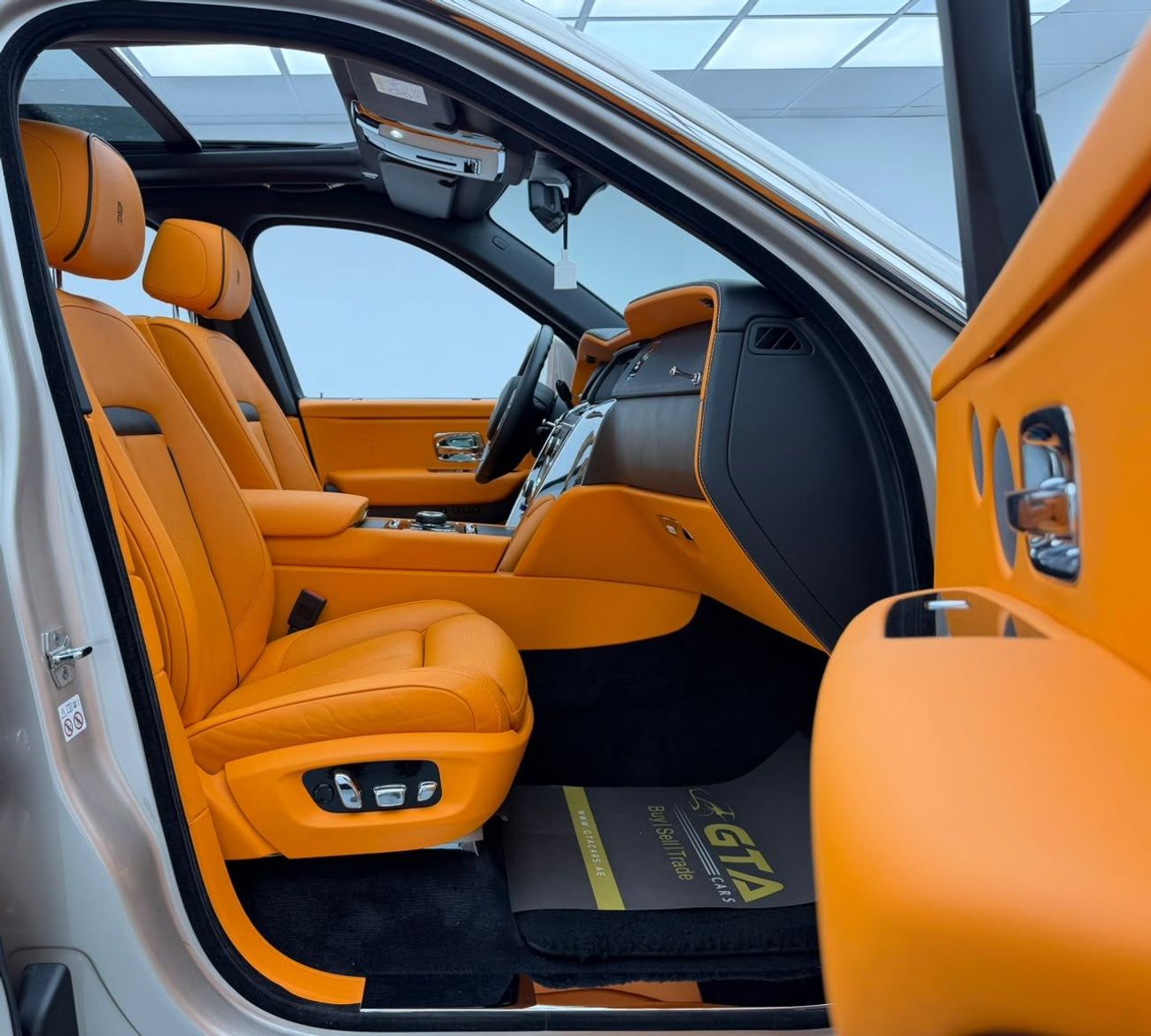 Rolls Royce Cullinan STANDARD
