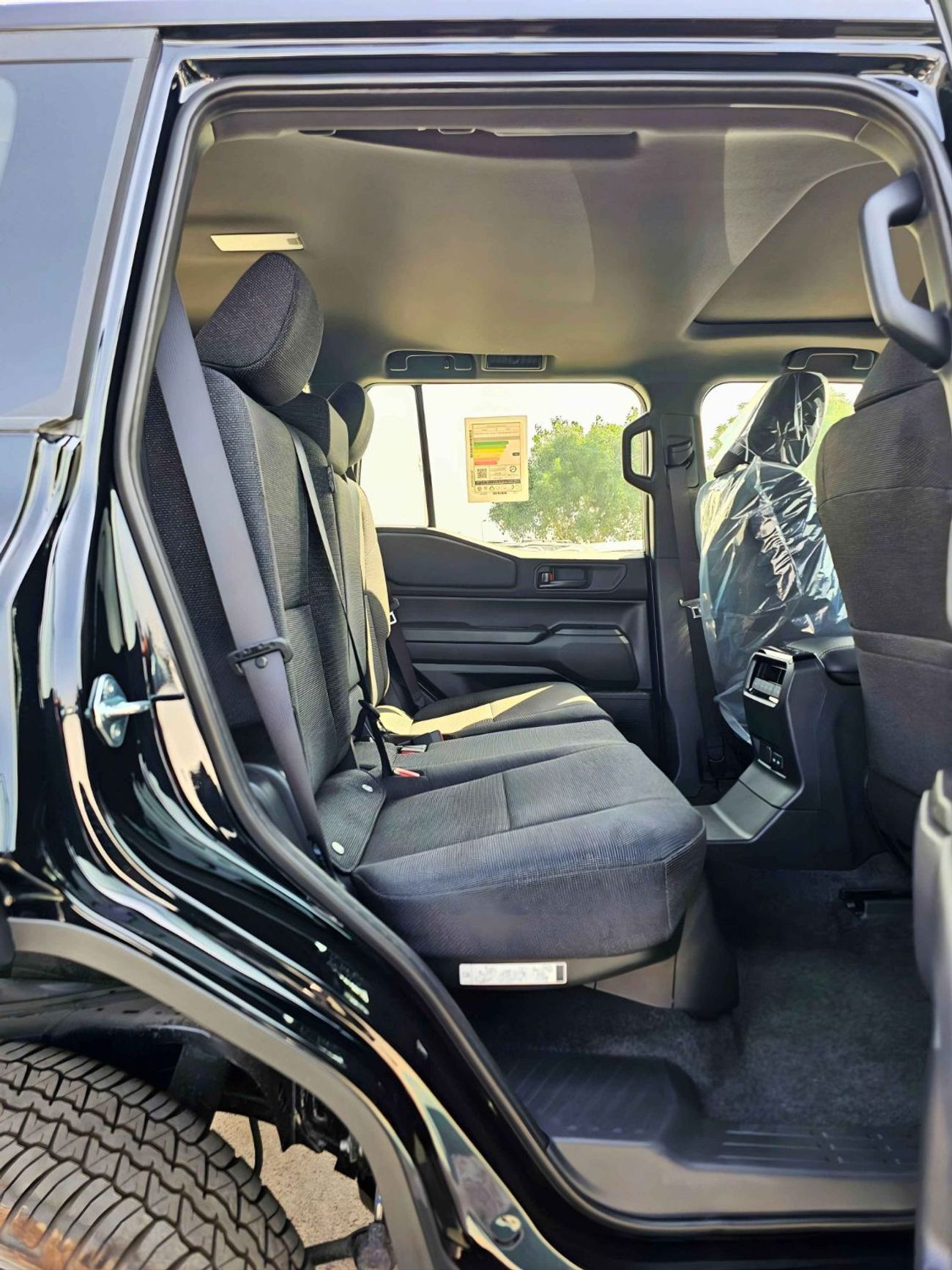 تويوتا برادو ALL ROUNDER TURBO 2.4L PETROL ALL ROUNDER TURBO BASIC / 2.4L PETROL V4 / SUNROOF / DVD+CAMERA / COOL BOX (CODE#PPARS)