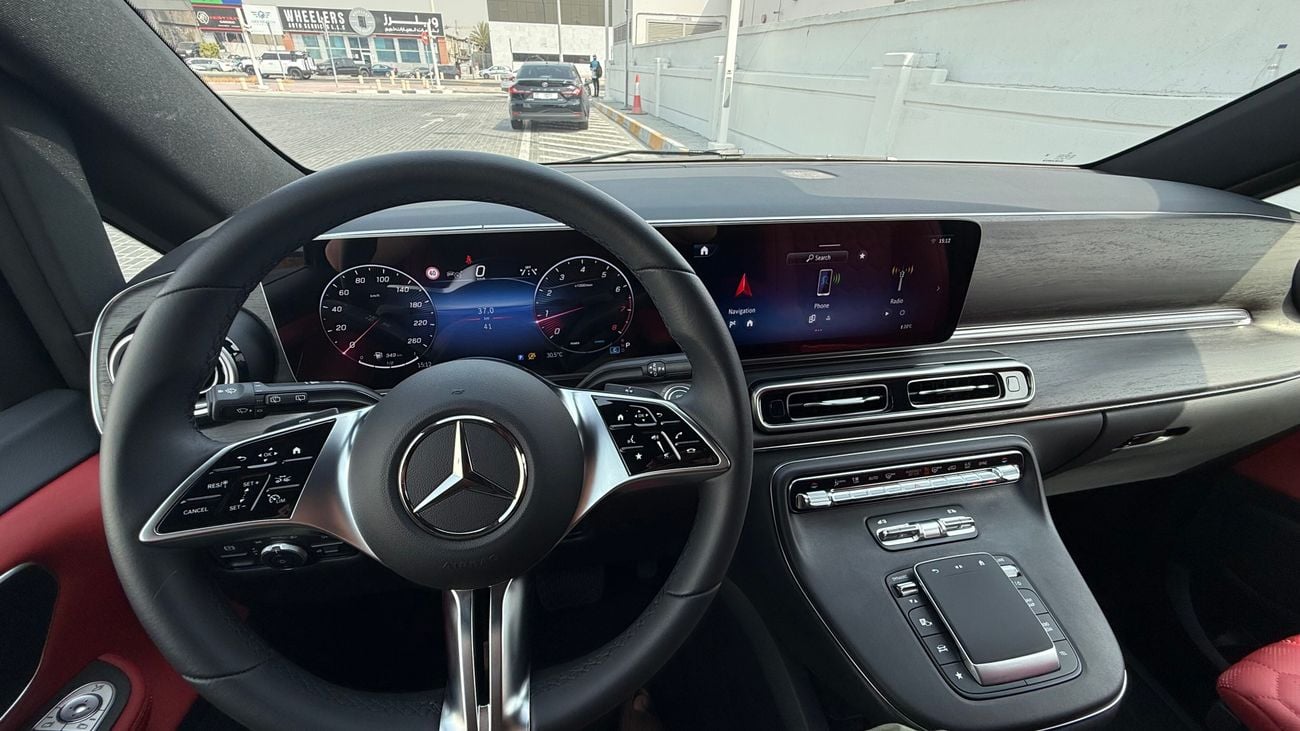 مرسيدس بنز V 300 AVANTGARDE